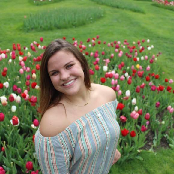 Meet your Posher, Allison - Picture 1 of 1